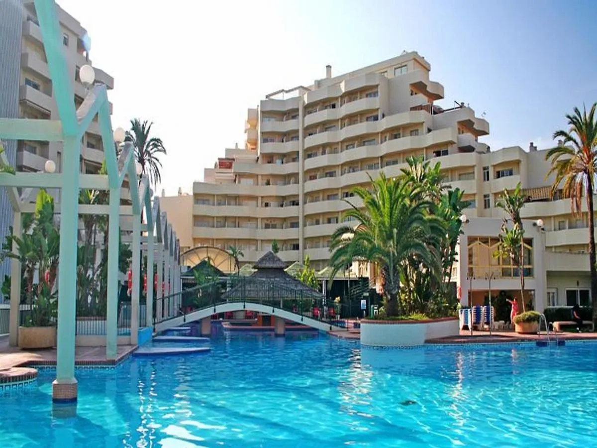 Benal Beach Con Vista Frontal Al Mar Benalmádena