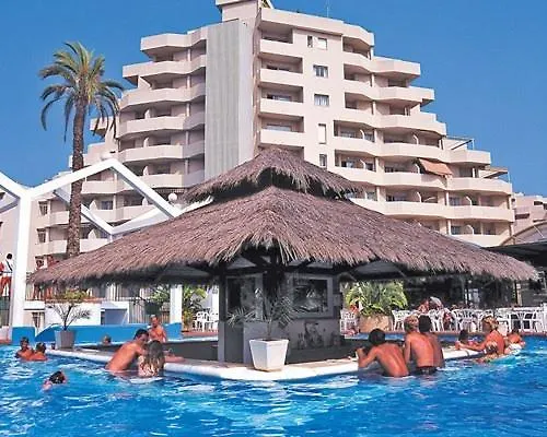 Benal Beach Con Vista Frontal Al Mar Benalmádena