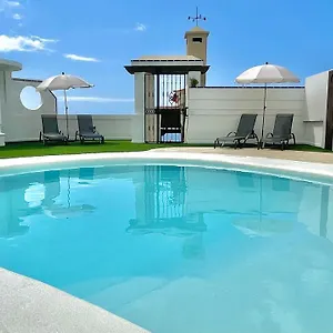 Las Chimeneas Apartamento Icod De Los Vinos