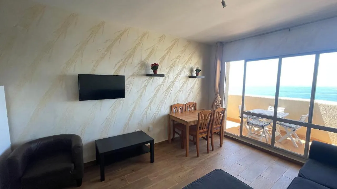 Benal Beach Con Vista Frontal Al Mar Benalmadena Spain